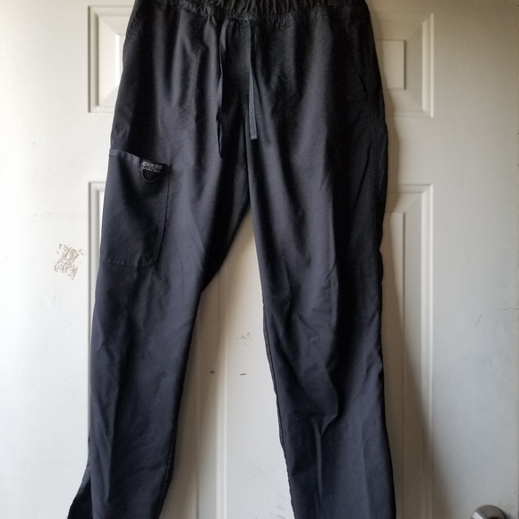 Scrubs Set - Picture 7 of 13